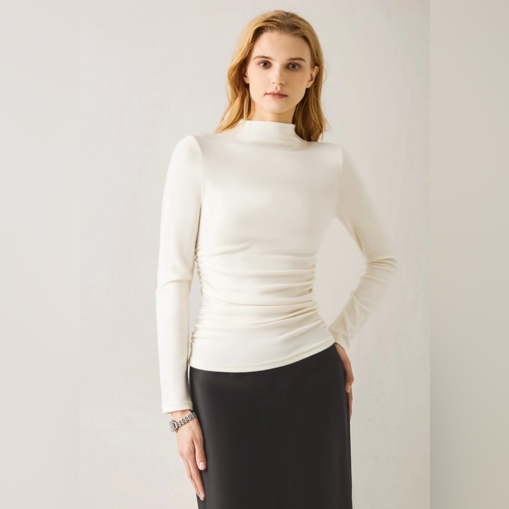NWT. OGL Thermal Ruched Sides Tuckable Mockneck. TopOff White. Size Small. - Picture 5 of 7